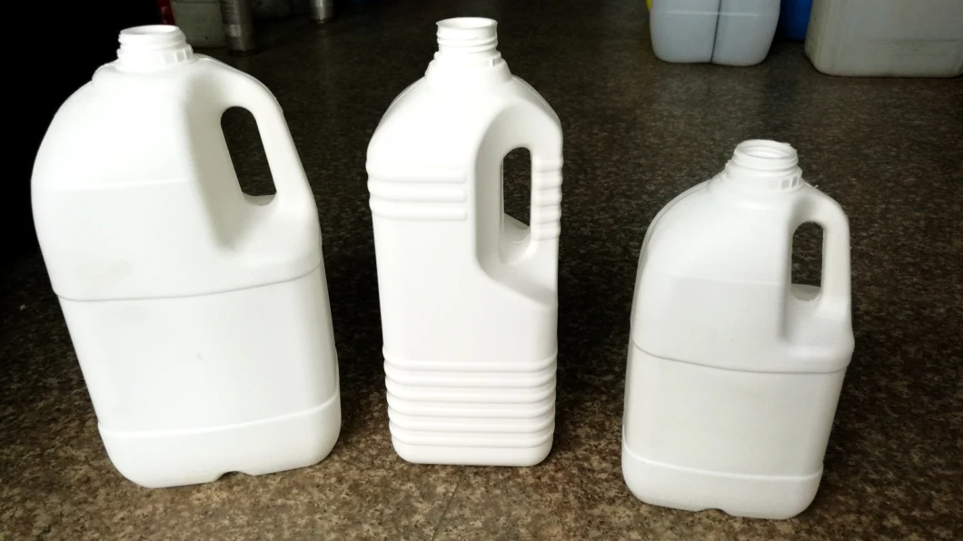HDPE PP ποτών σαμπουάν γιαουρτιού γάλακτος εμπορευματοκιβώτιο μπουκαλιών που κάνει την πλαστική επεξεργασία την αυτόματη μηχανή σχηματοποίησης χτυπήματος εξώθησης