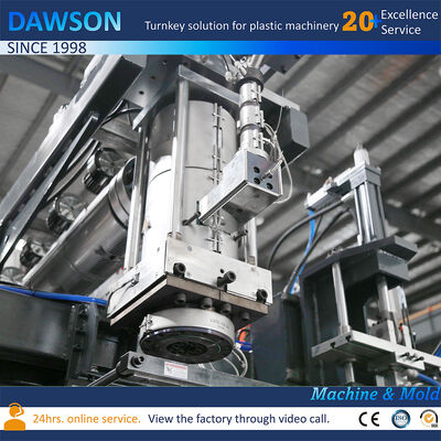 138kw Στροφή Θέρμανση Δύναμη 5L 10L Jerry Can HDPE Blow Molding Διπλό Σταθμό Έκταξη Blow Molding Machine Σκηνοθεσία ανοίγματος 250600mm