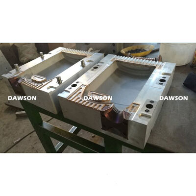 Δύναμη θέρμανσης με βίδα 6kw Μηχανή χύτευσης με εξώθηση για HDPE PP Jerry Can Milk Bottle Lubricant 5L Κατανάλωση αέρα 0.6