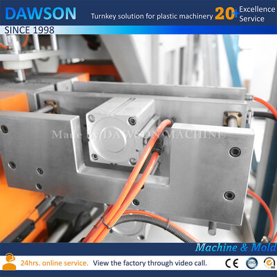 Μηχανή χύτευσης με εμφύσηση για μπουκάλια απορρυπαντικού ρούχων 5L HDPE πλήρως ηλεκτρική, μηχανή χύτευσης με εμφύσηση με εξώθηση τριών κεφαλών